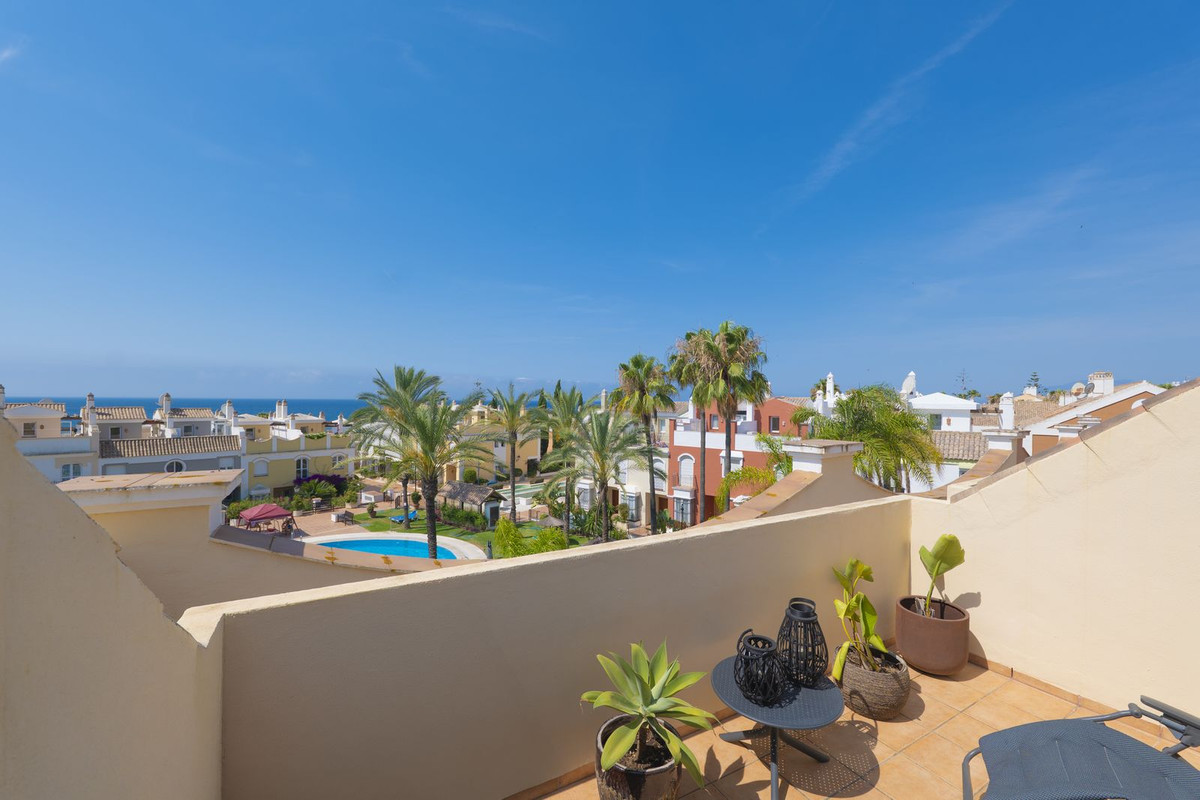 3 Bed Townhouse for sale in Bahía De Marbella Costa Del Sol, Málaga, Spain