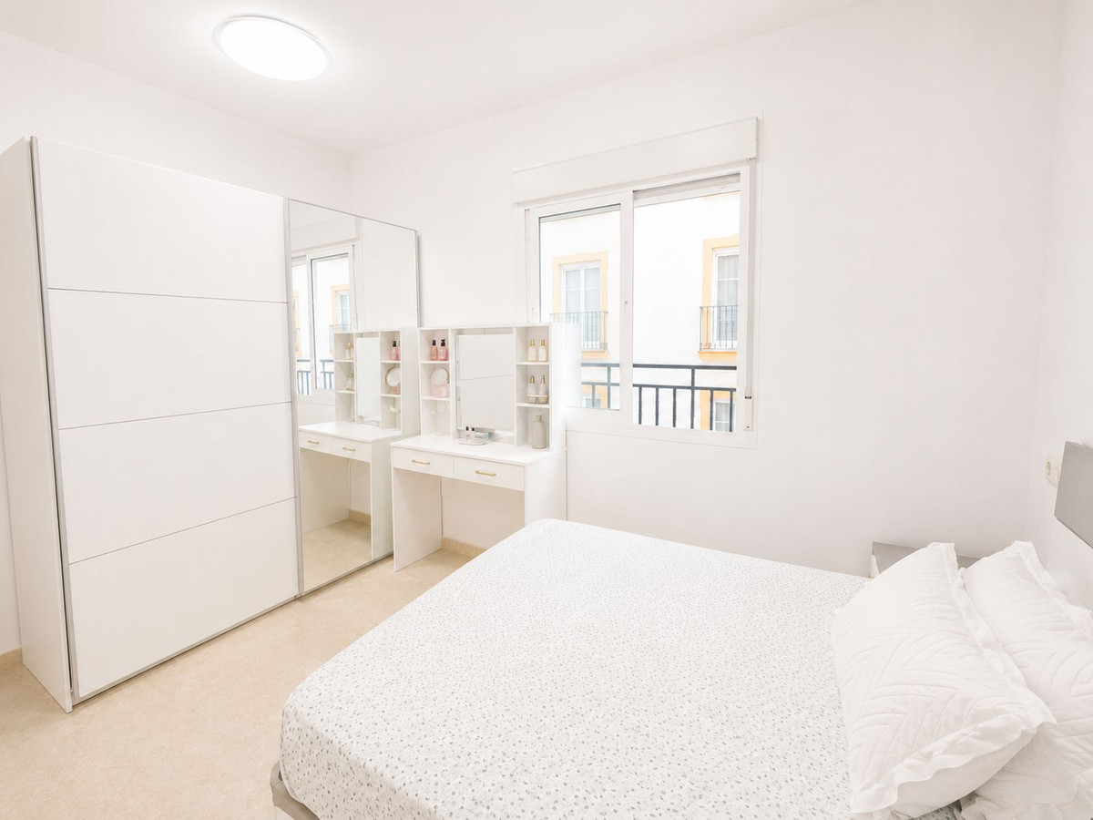 2 Bed Apartment for sale in Guaro Costa Del Sol, Málaga, Spain