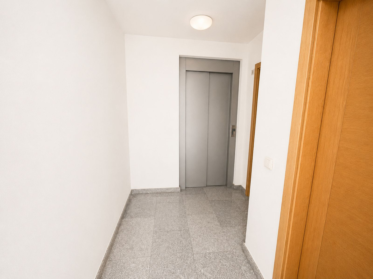 2 Bed Apartment for sale in Guaro Costa Del Sol, Málaga, Spain
