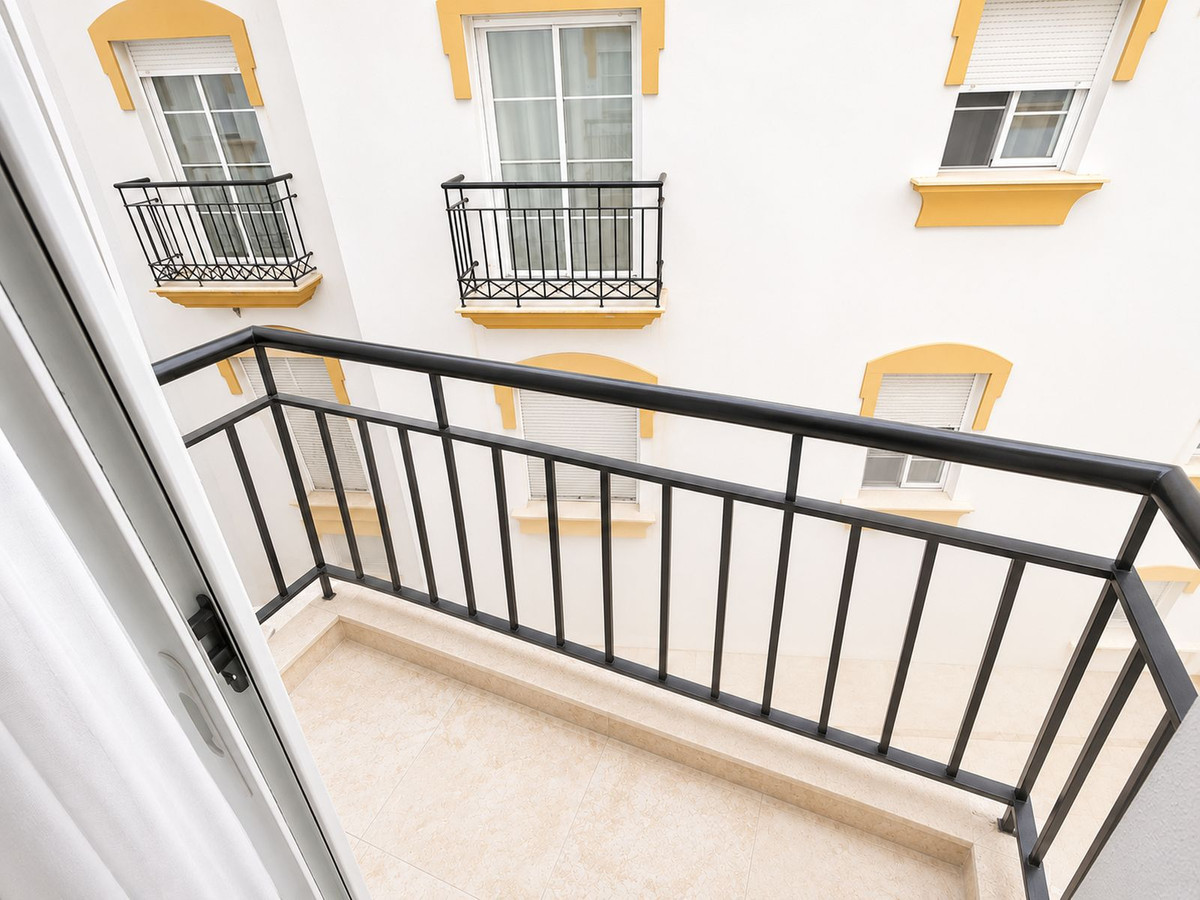 2 Bed Apartment for sale in Guaro Costa Del Sol, Málaga, Spain