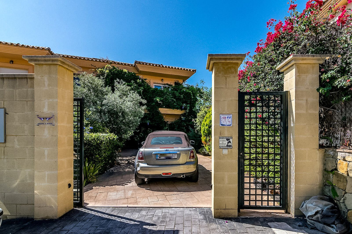 4 Bed Townhouse for sale in Riviera Del Sol Costa Del Sol, Málaga, Spain