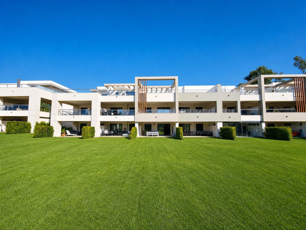 2 Bed Apartment for sale in Casares Playa Costa Del Sol, Málaga, Spain