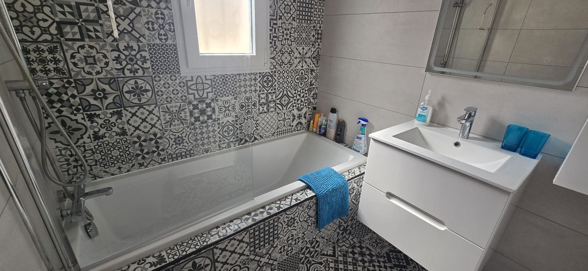 3 Bed Townhouse for sale in Cabo Roig Costa Blanca, Alicante, Spain