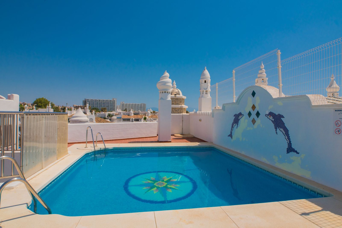 9 Bed Apartment for sale in Benalmadena Costa Del Sol, Málaga, Spain