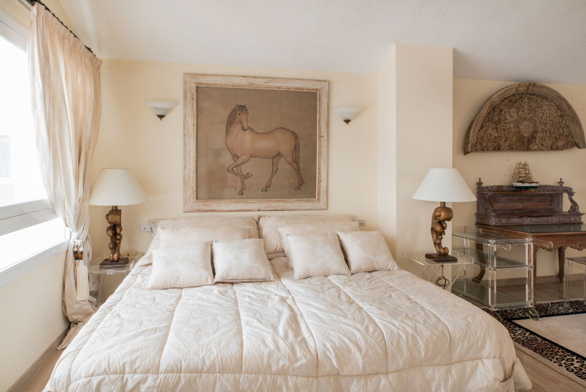 9 Bed Apartment for sale in Benalmadena Costa Del Sol, Málaga, Spain