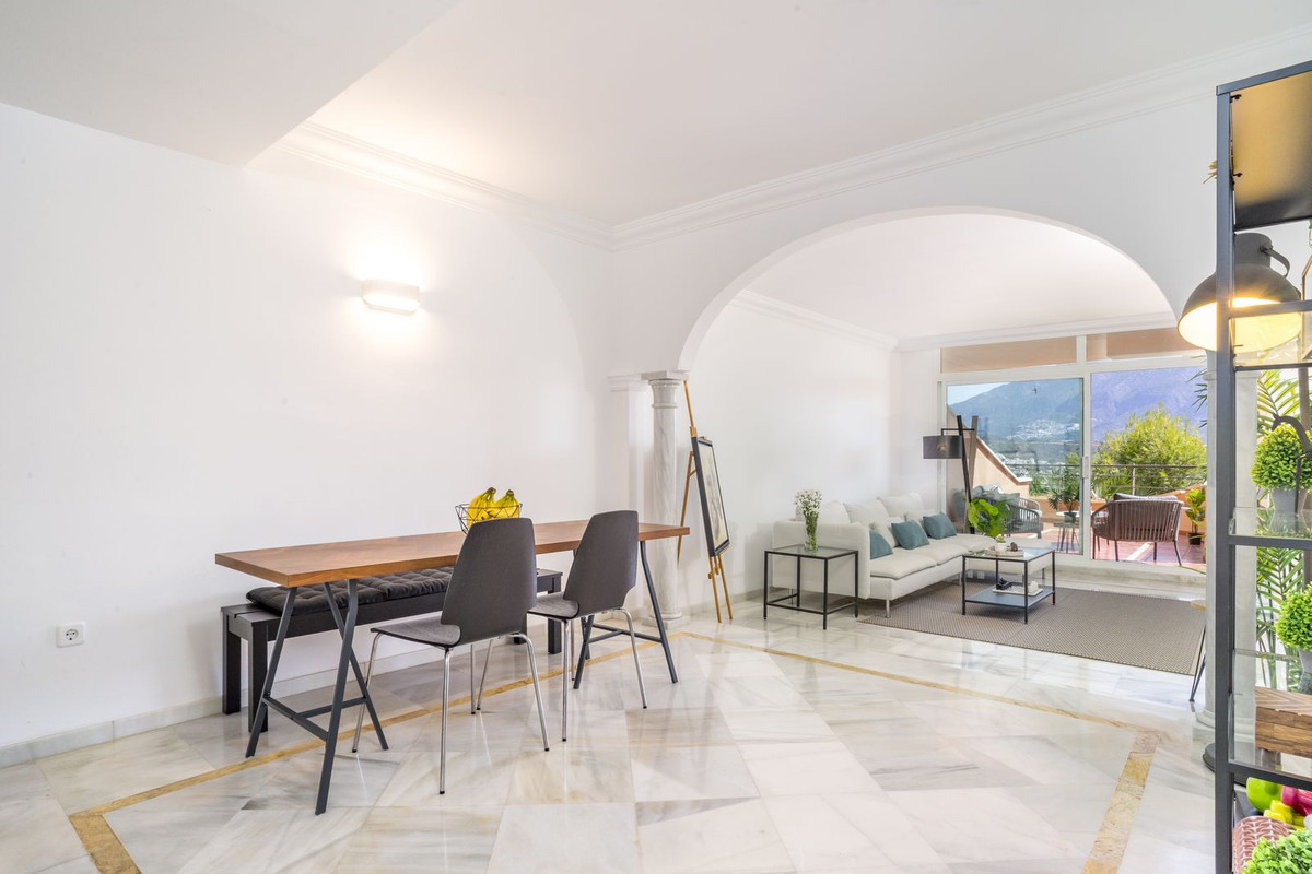 Se vende Apartamento Planta Media de 2 dormitorios en Costa Del Sol, Málaga, España