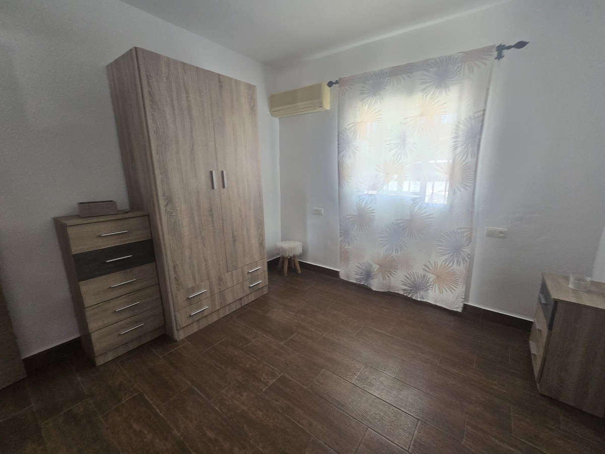 Se vende Finca - Cortijo de 3 dormitorios en Costa Del Sol, Málaga, España
