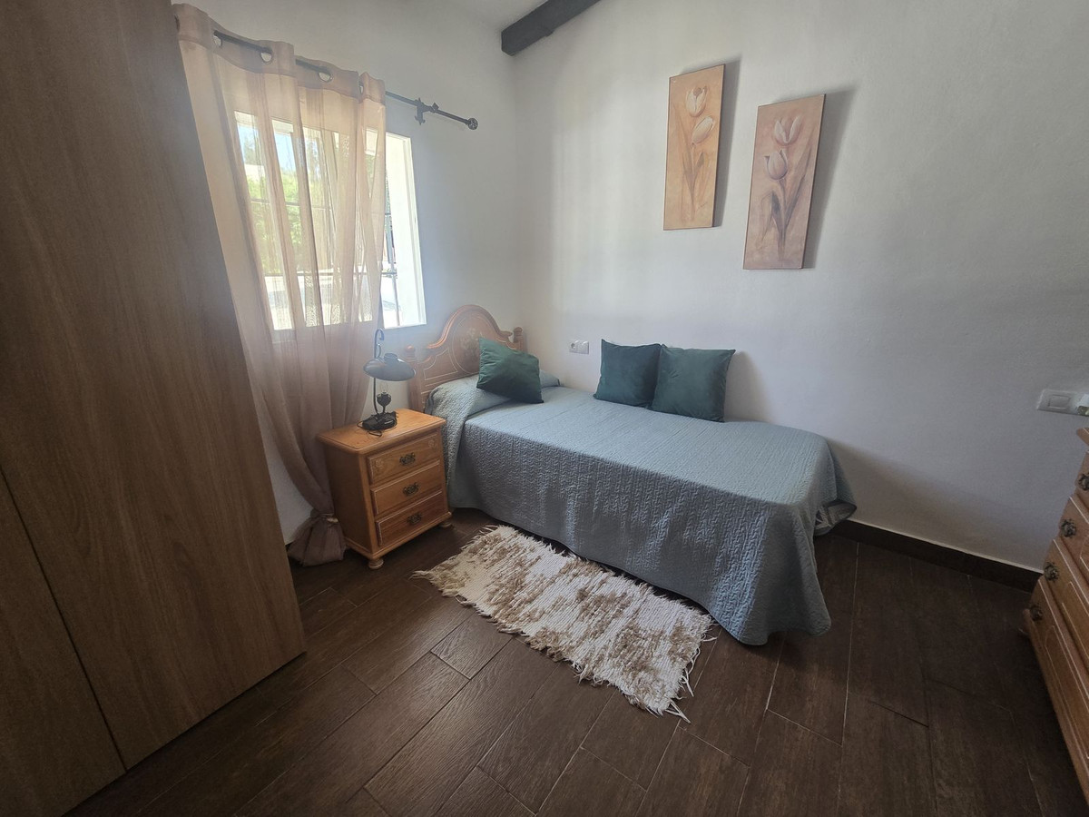 Se vende Finca - Cortijo de 3 dormitorios en Costa Del Sol, Málaga, España