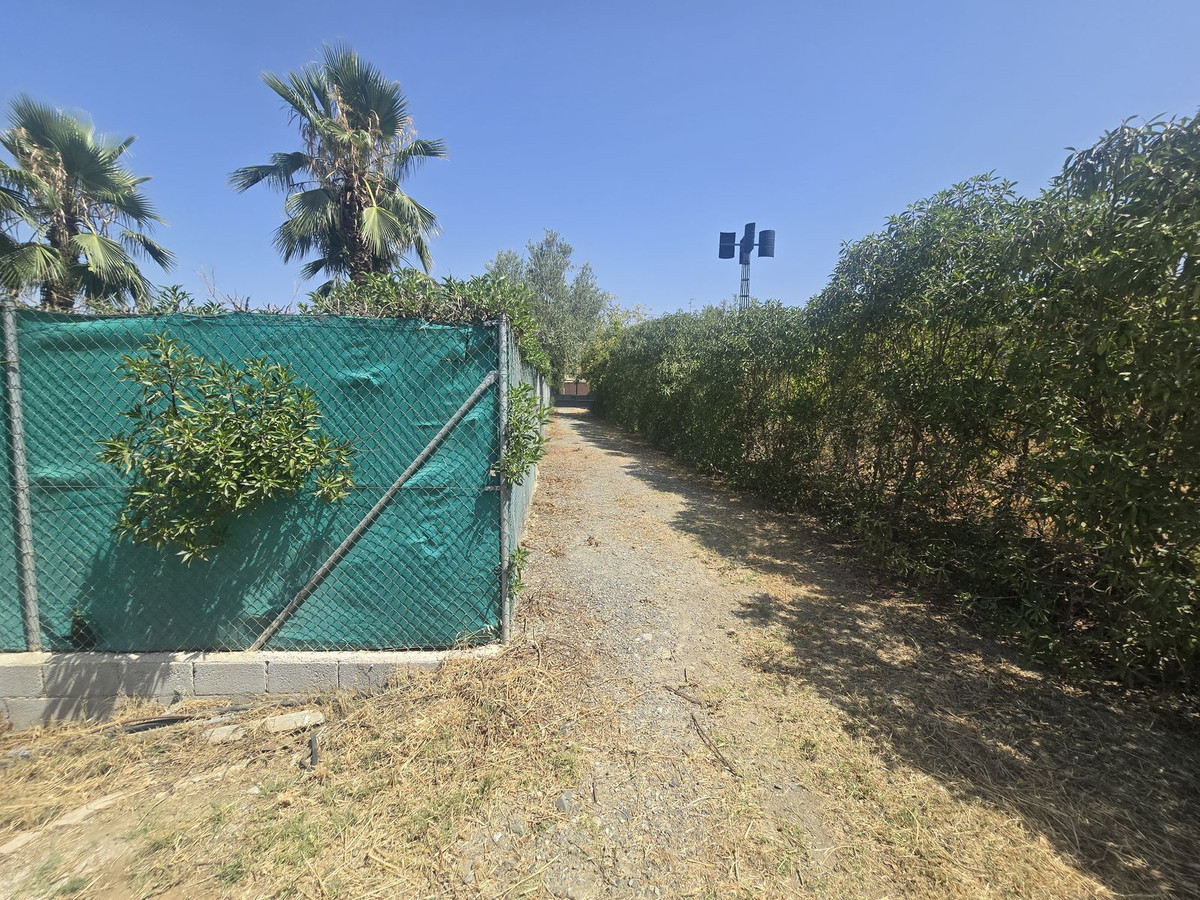 Se vende Finca - Cortijo de 3 dormitorios en Costa Del Sol, Málaga, España