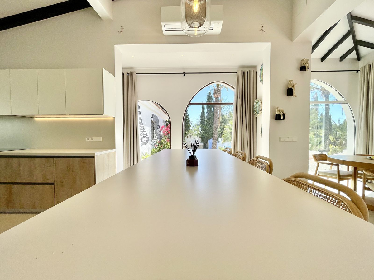 4 Bed Townhouse for sale in Altea Costa Blanca, Alicante, Spain