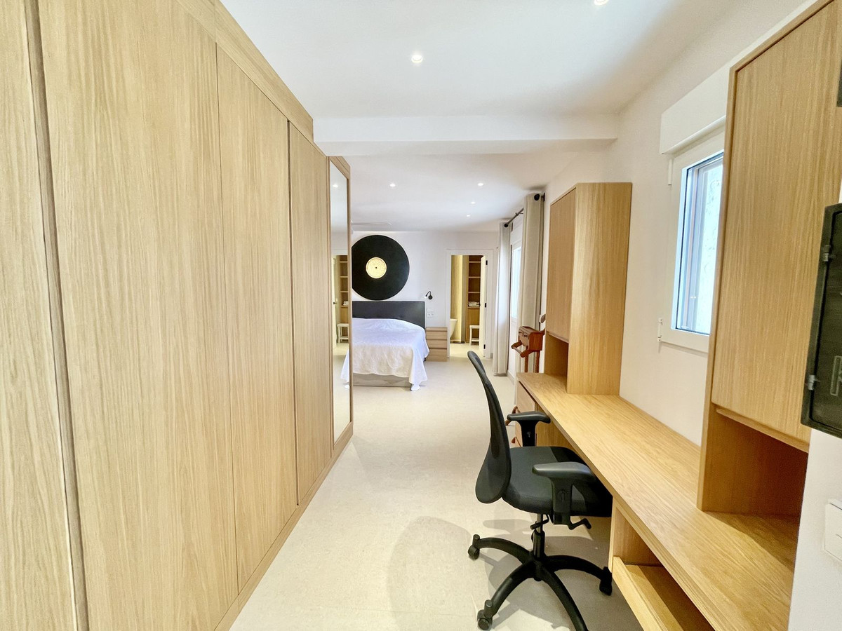 4 Bed Townhouse for sale in Altea Costa Blanca, Alicante, Spain