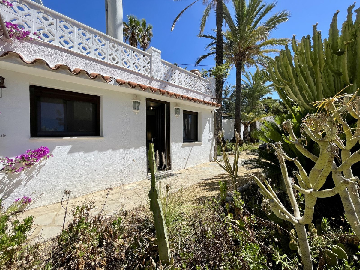 4 Bed Townhouse for sale in Altea Costa Blanca, Alicante, Spain