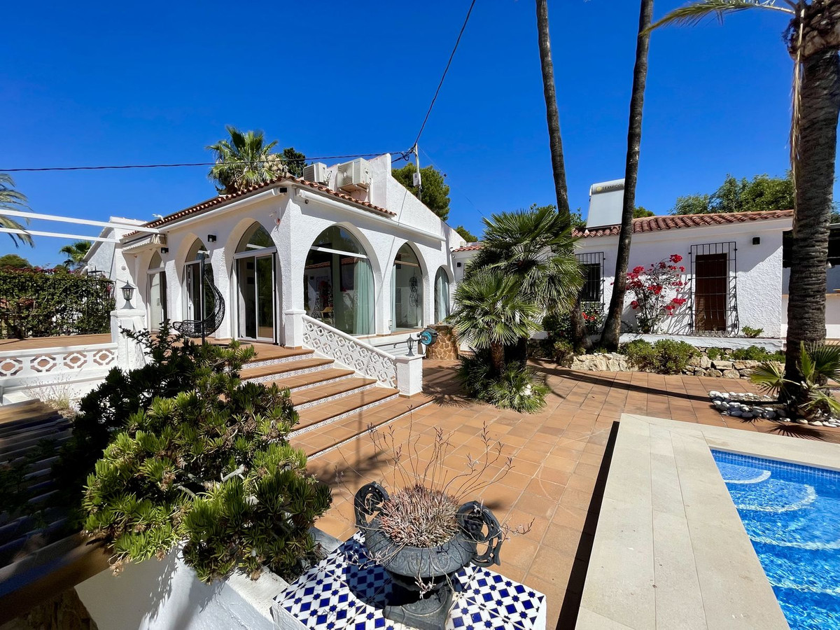 4 Bed Townhouse for sale in Altea Costa Blanca, Alicante, Spain
