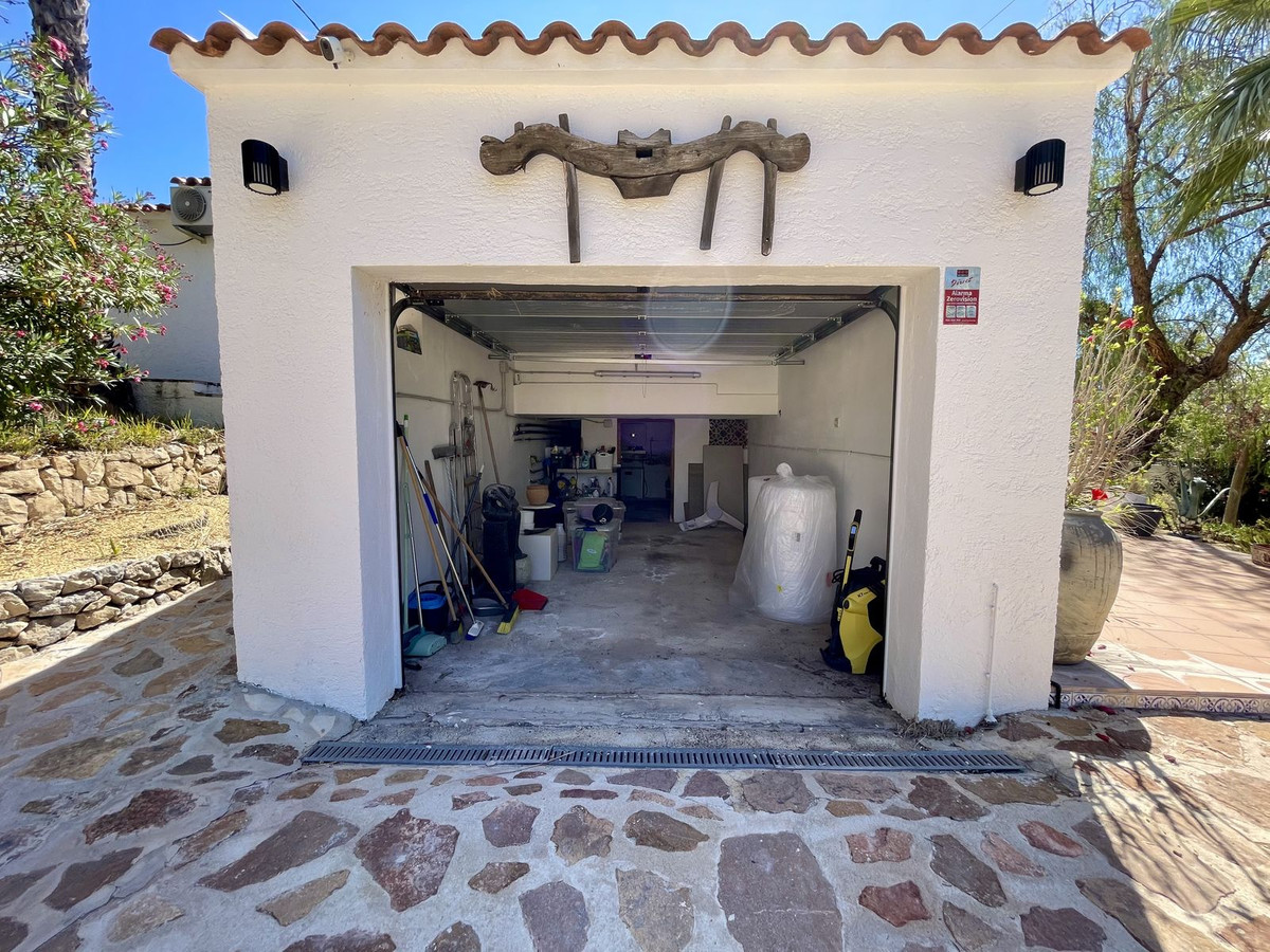 4 Bed Townhouse for sale in Altea Costa Blanca, Alicante, Spain