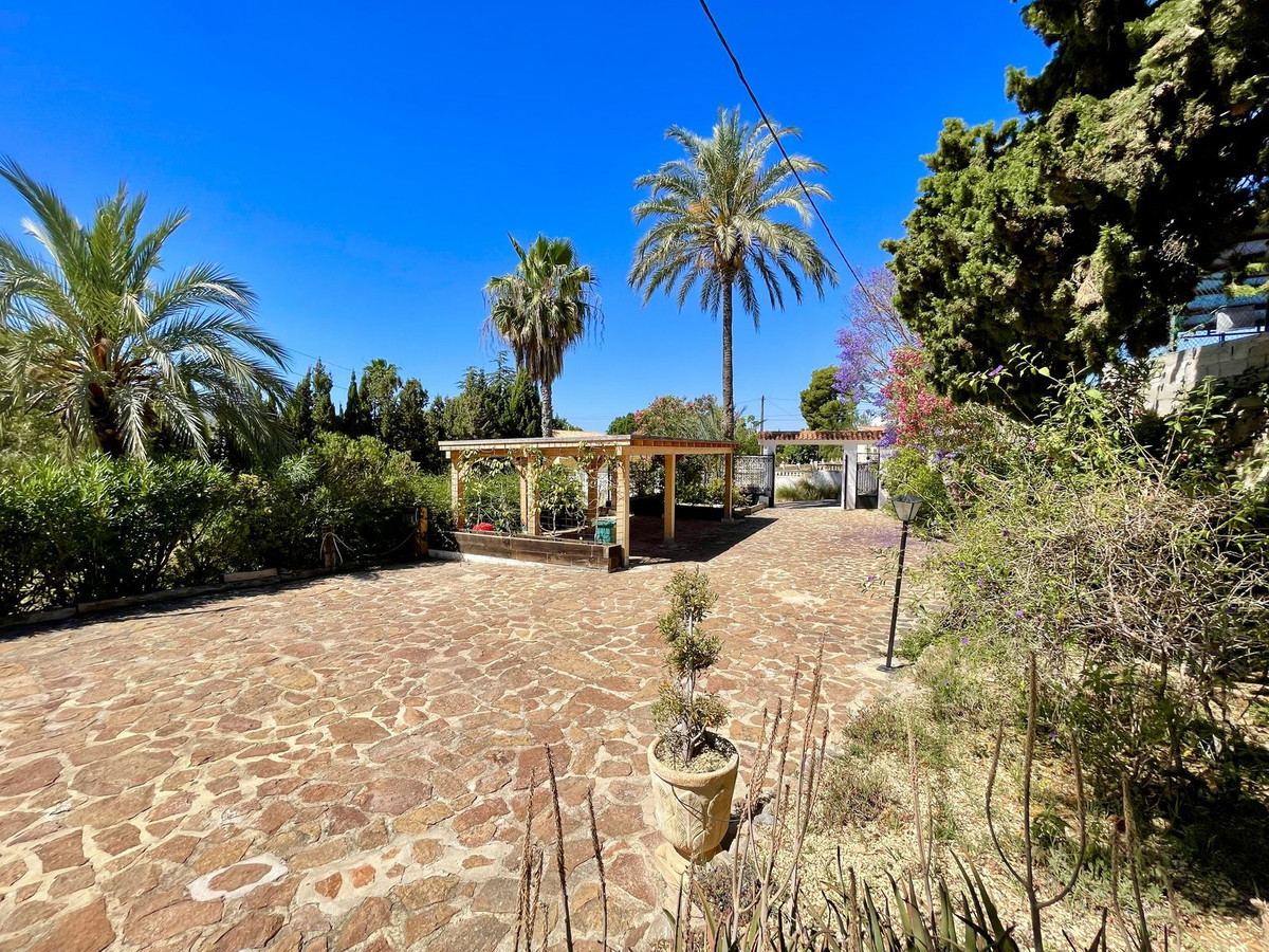 4 Bed Townhouse for sale in Altea Costa Blanca, Alicante, Spain