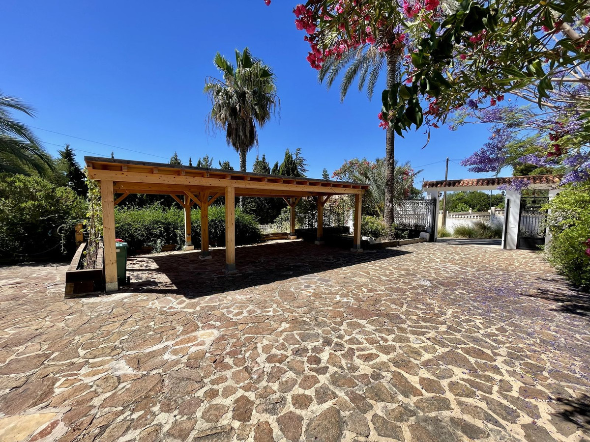 4 Bed Townhouse for sale in Altea Costa Blanca, Alicante, Spain