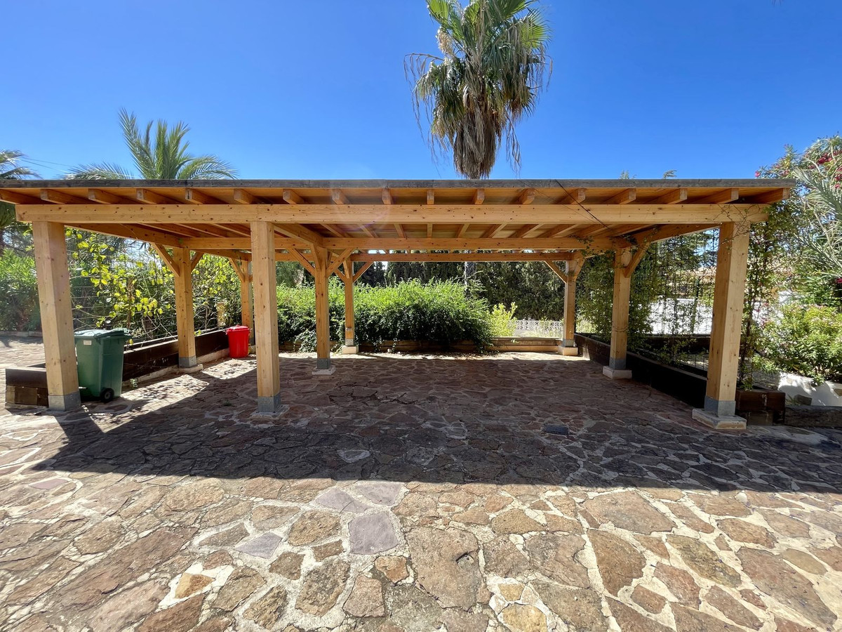 4 Bed Townhouse for sale in Altea Costa Blanca, Alicante, Spain