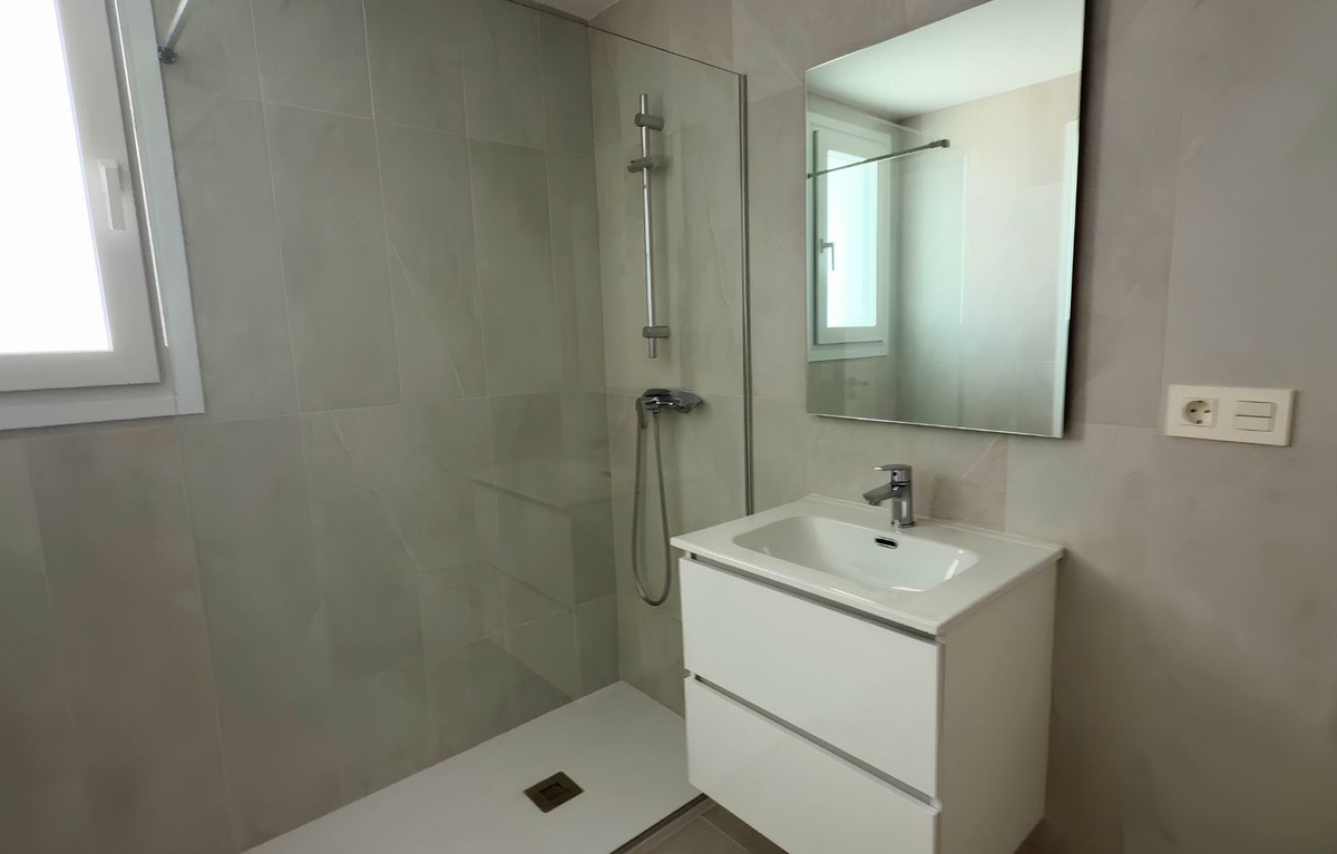 2 Bed Apartment for sale in La Cala De Mijas Costa Del Sol, Málaga, Spain