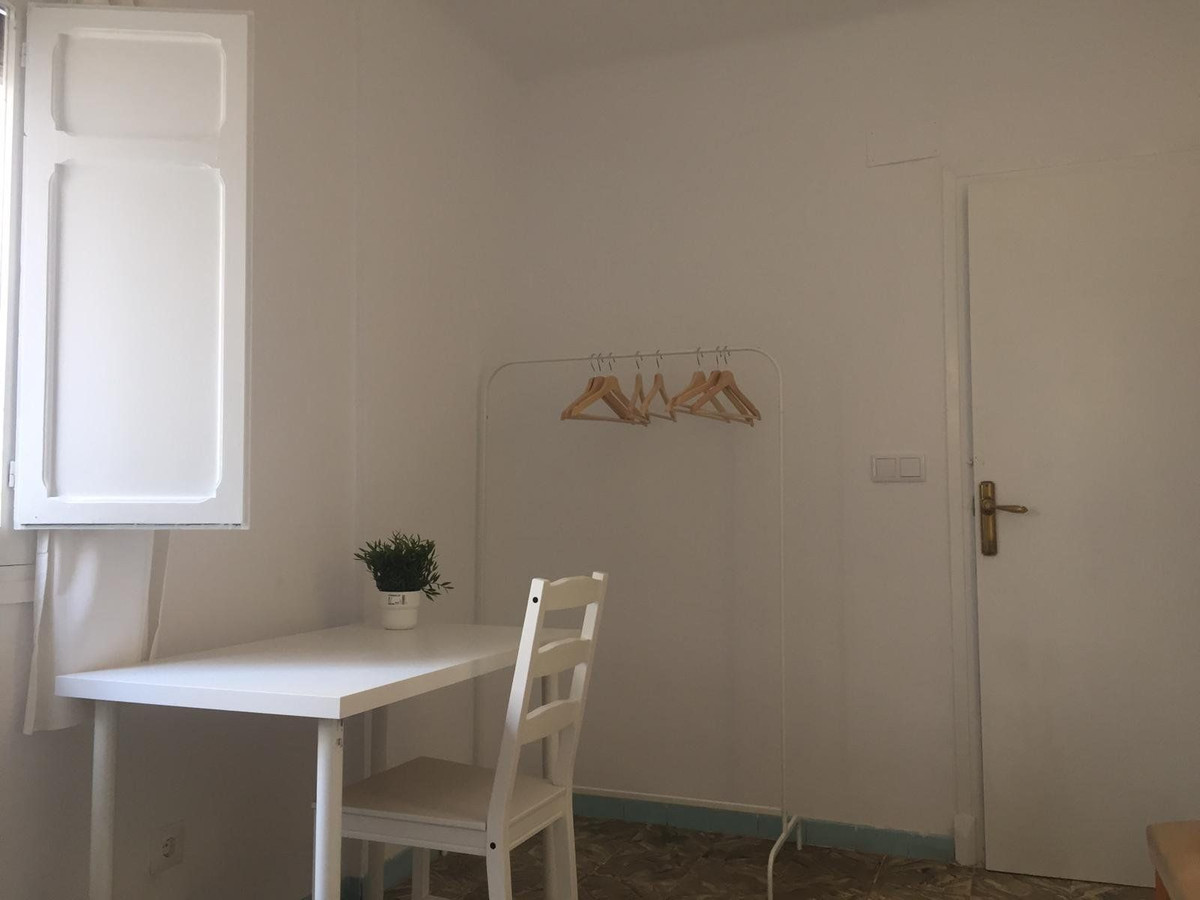 4 Bed Apartment for sale in Alicante City Costa Blanca, Alicante, Spain
