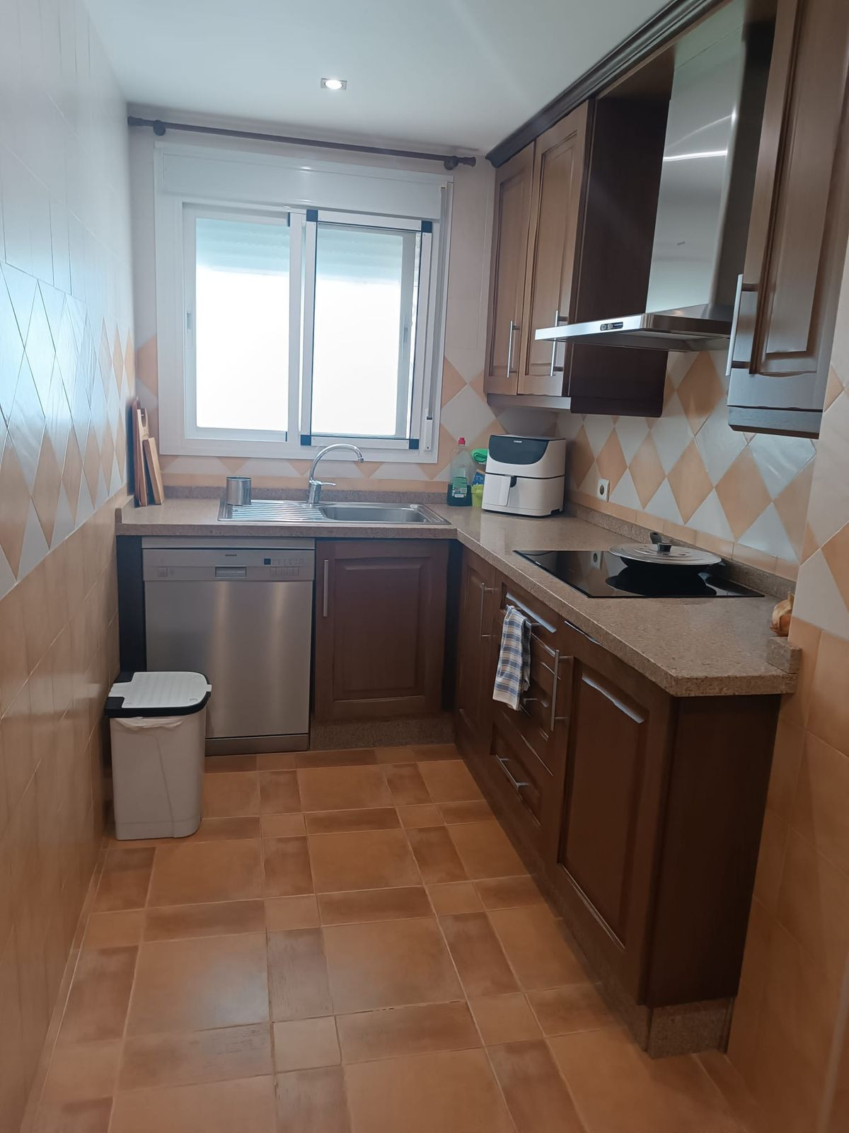 3 Bed Townhouse for sale in Estepona Costa Del Sol, Málaga, Spain