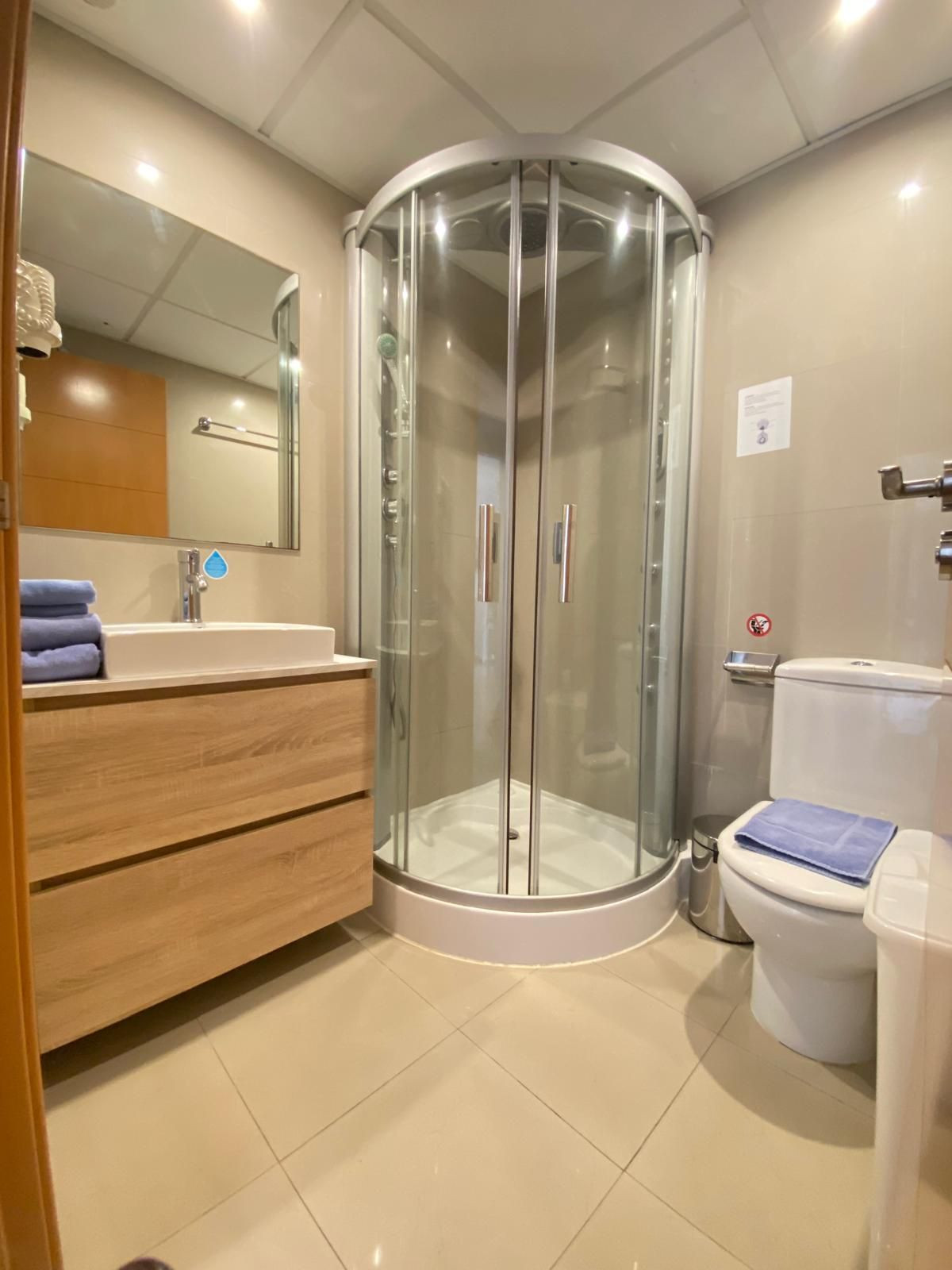 2 Bed Apartment for sale in Estepona Costa Del Sol, Málaga, Spain