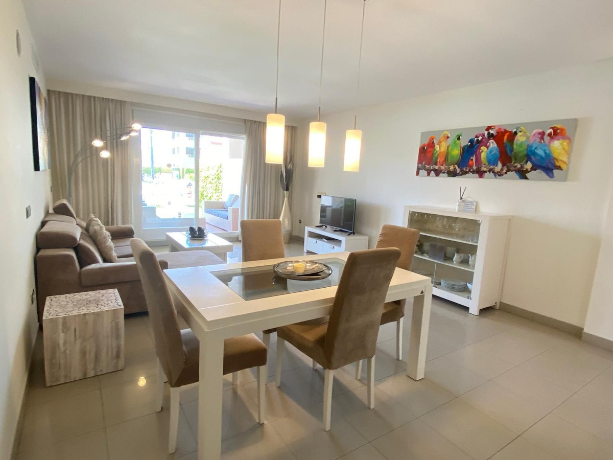 2 Bed Apartment for sale in Estepona Costa Del Sol, Málaga, Spain