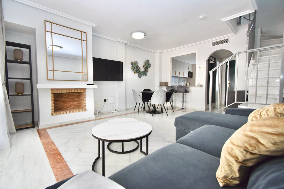 16 Bed Commercial unit for sale in Mijas Costa Del Sol, Málaga, Spain