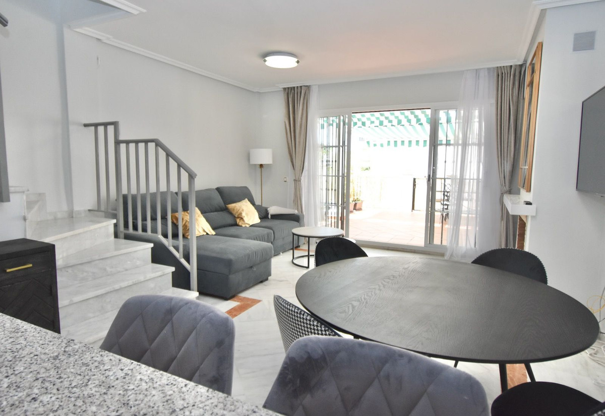 16 Bed Commercial unit for sale in Mijas Costa Del Sol, Málaga, Spain