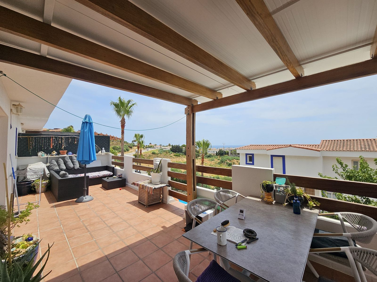 3 Bed Apartment for sale in Manilva Costa Del Sol, Málaga, Spain