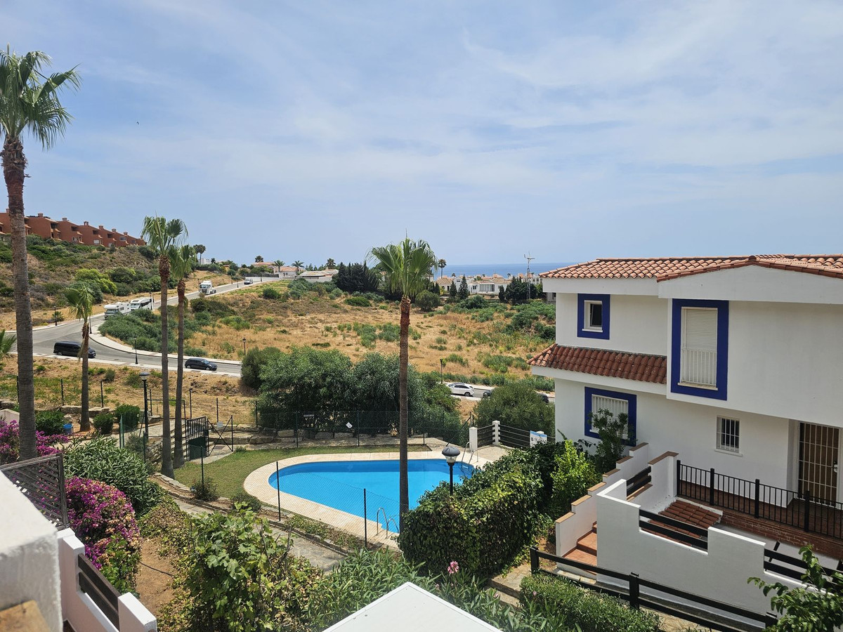 3 Bed Apartment for sale in Manilva Costa Del Sol, Málaga, Spain