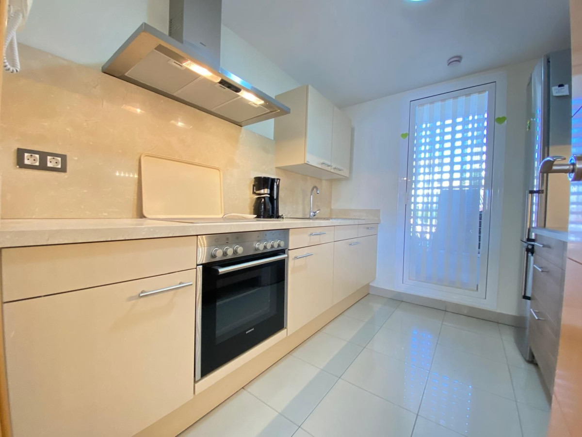 2 Bed Apartment for sale in Estepona Costa Del Sol, Málaga, Spain