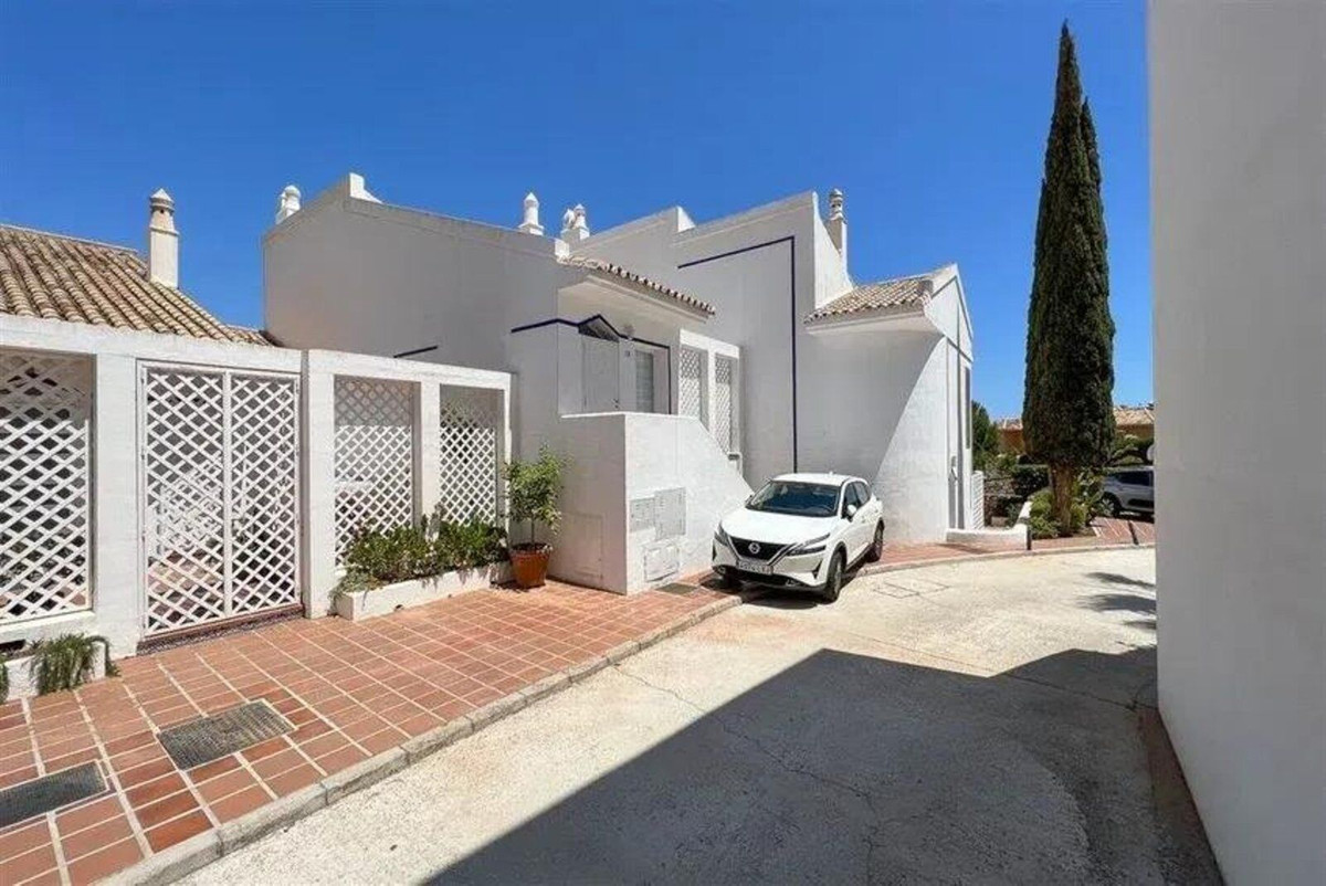 Se vende Adosada de 4 dormitorios en Costa Del Sol, Málaga, España