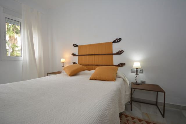 2 Bed Apartment for sale in The Golden Mile Costa Del Sol, Málaga, Spain