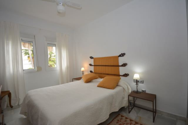 2 Bed Apartment for sale in The Golden Mile Costa Del Sol, Málaga, Spain