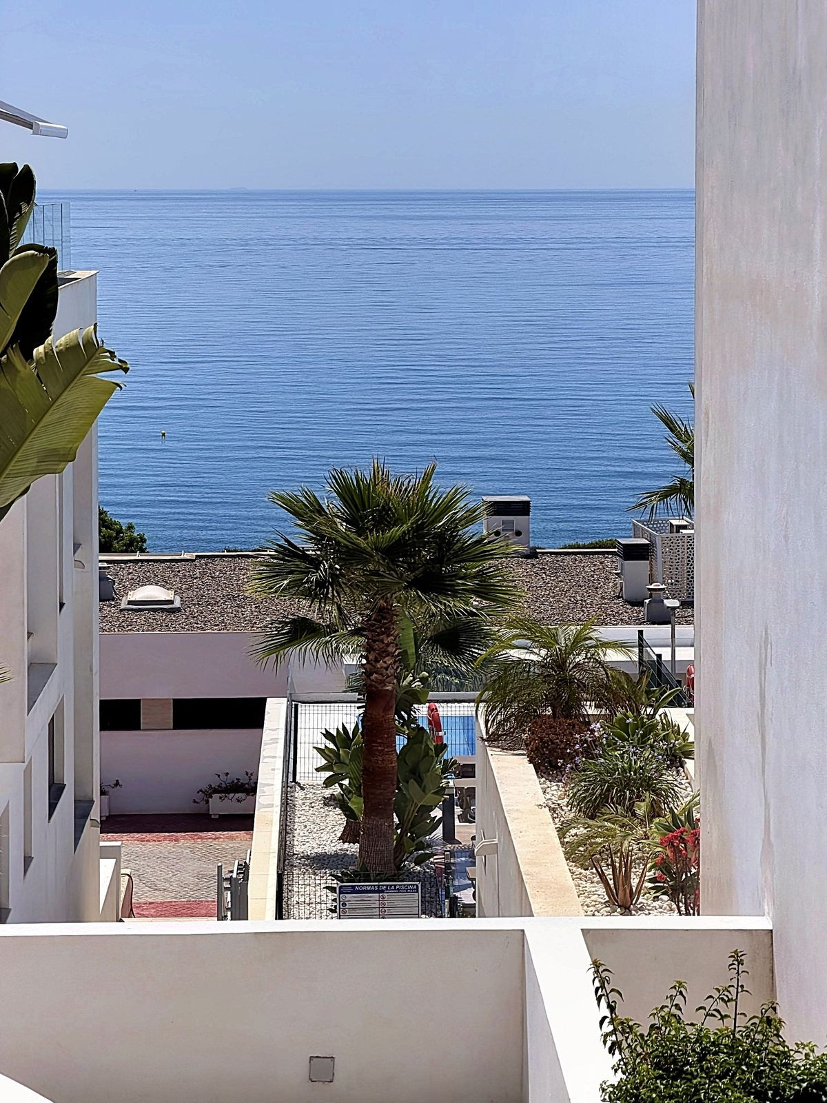 3 Bed Apartment for sale in La Alcaidesa Costa Del Sol, Cádiz, Spain
