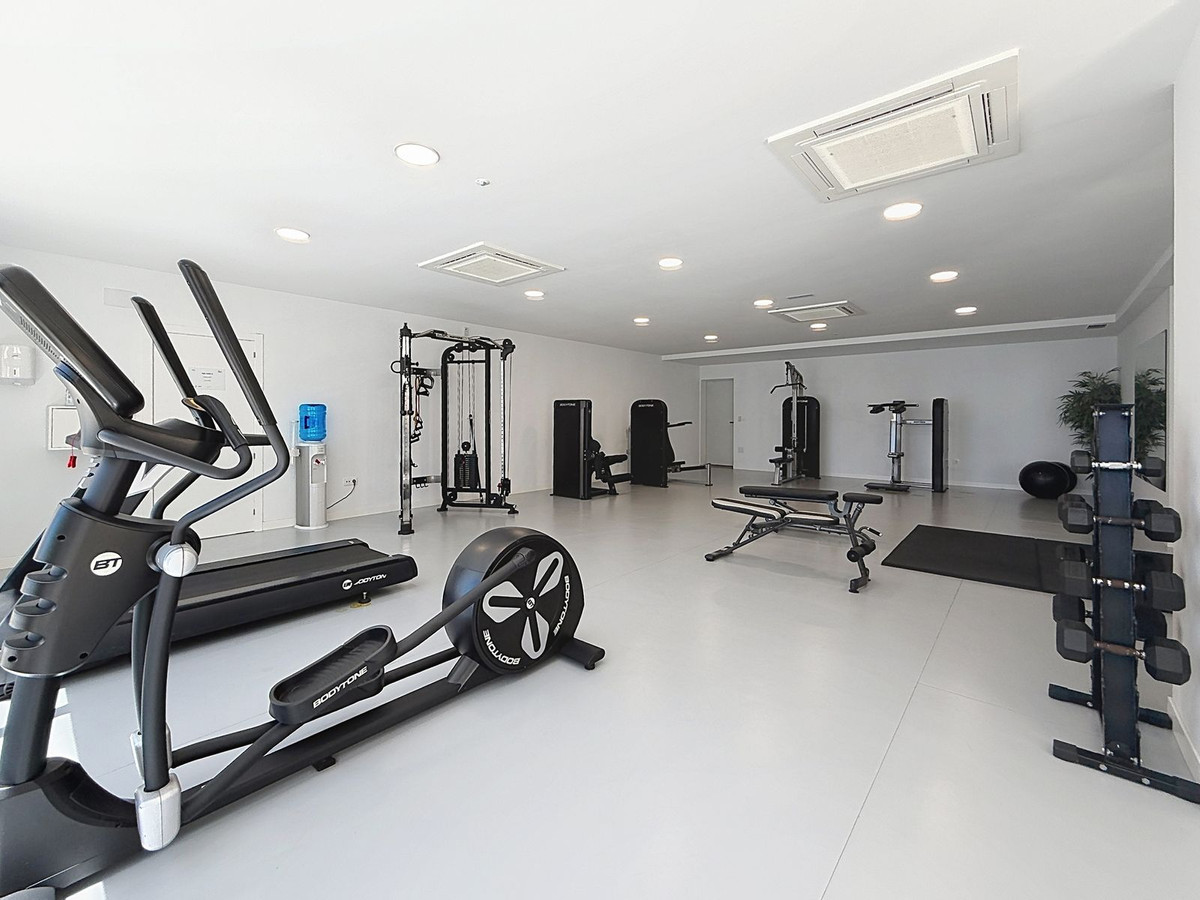 3 Bed Apartment for sale in La Alcaidesa Costa Del Sol, Cádiz, Spain