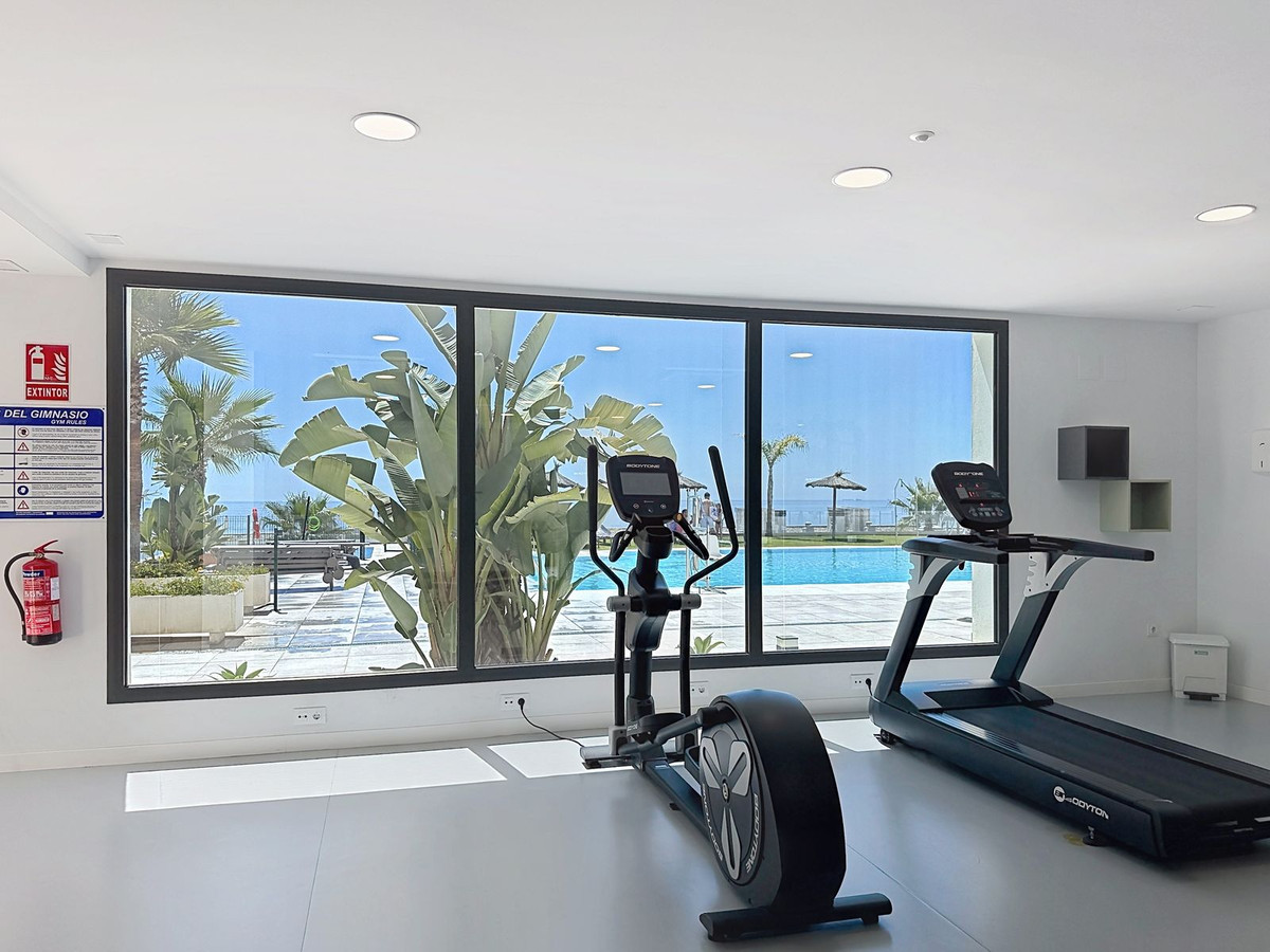 3 Bed Apartment for sale in La Alcaidesa Costa Del Sol, Cádiz, Spain