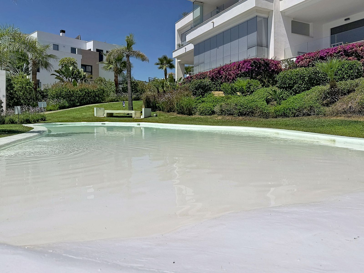 3 Bed Apartment for sale in La Alcaidesa Costa Del Sol, Cádiz, Spain