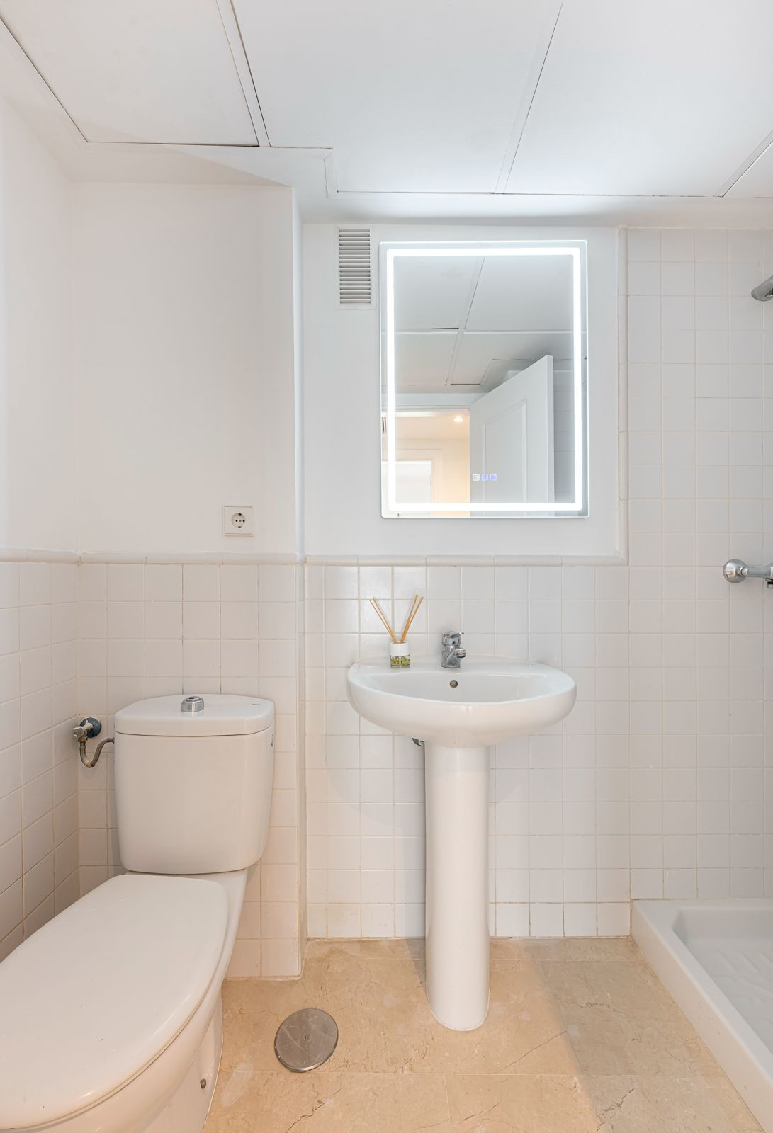 2 Bed Apartment for sale in Cancelada Costa Del Sol, Málaga, Spain