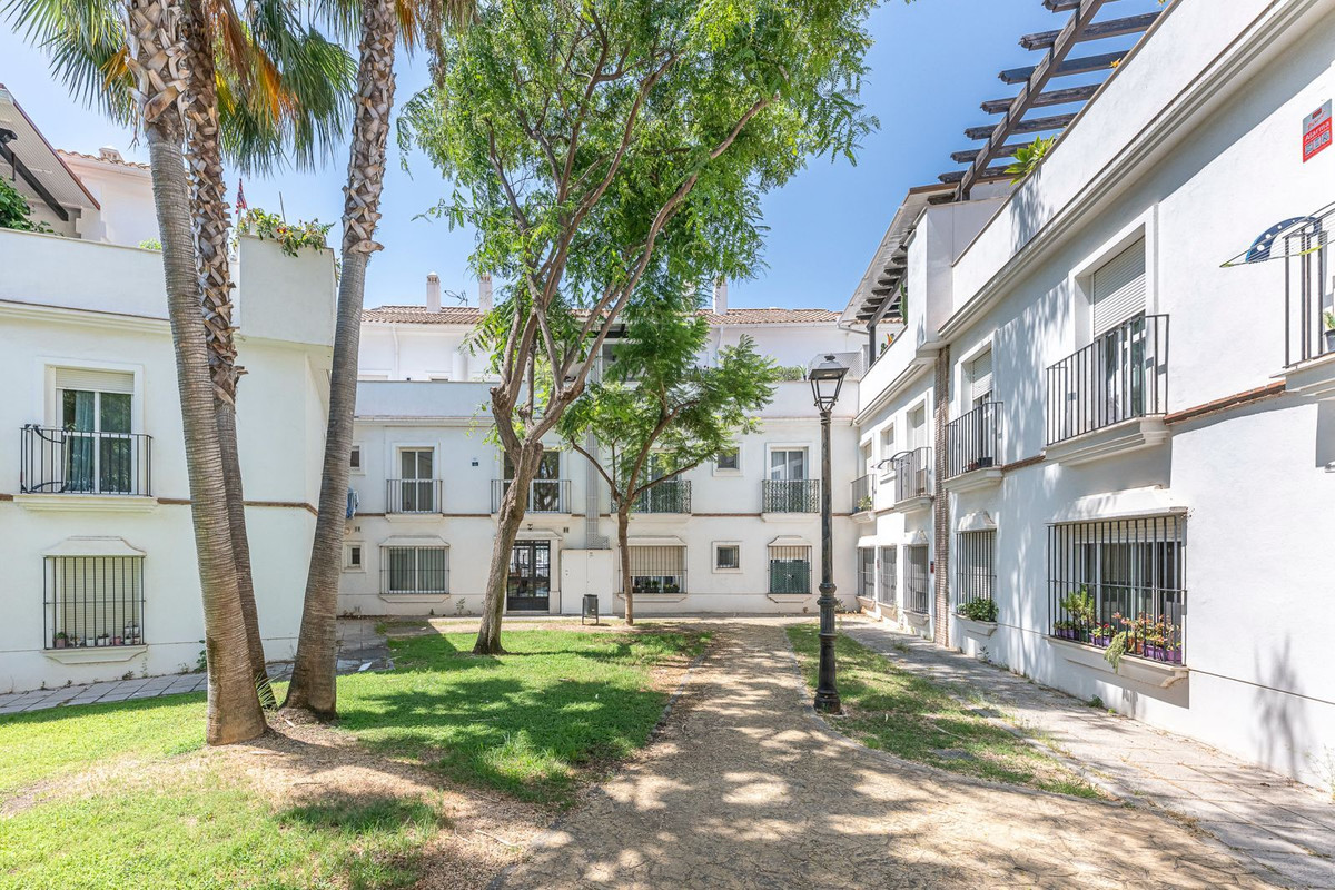 2 Bed Apartment for sale in Cancelada Costa Del Sol, Málaga, Spain
