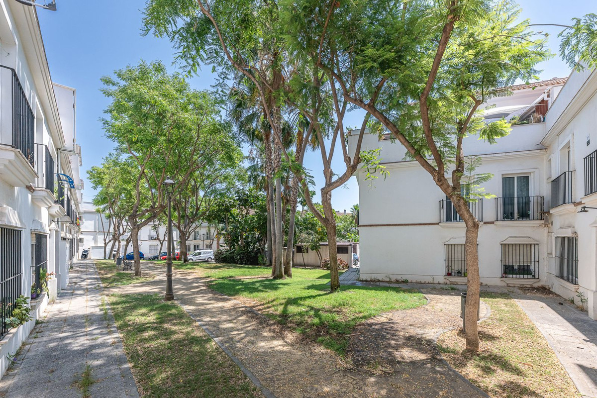 2 Bed Apartment for sale in Cancelada Costa Del Sol, Málaga, Spain
