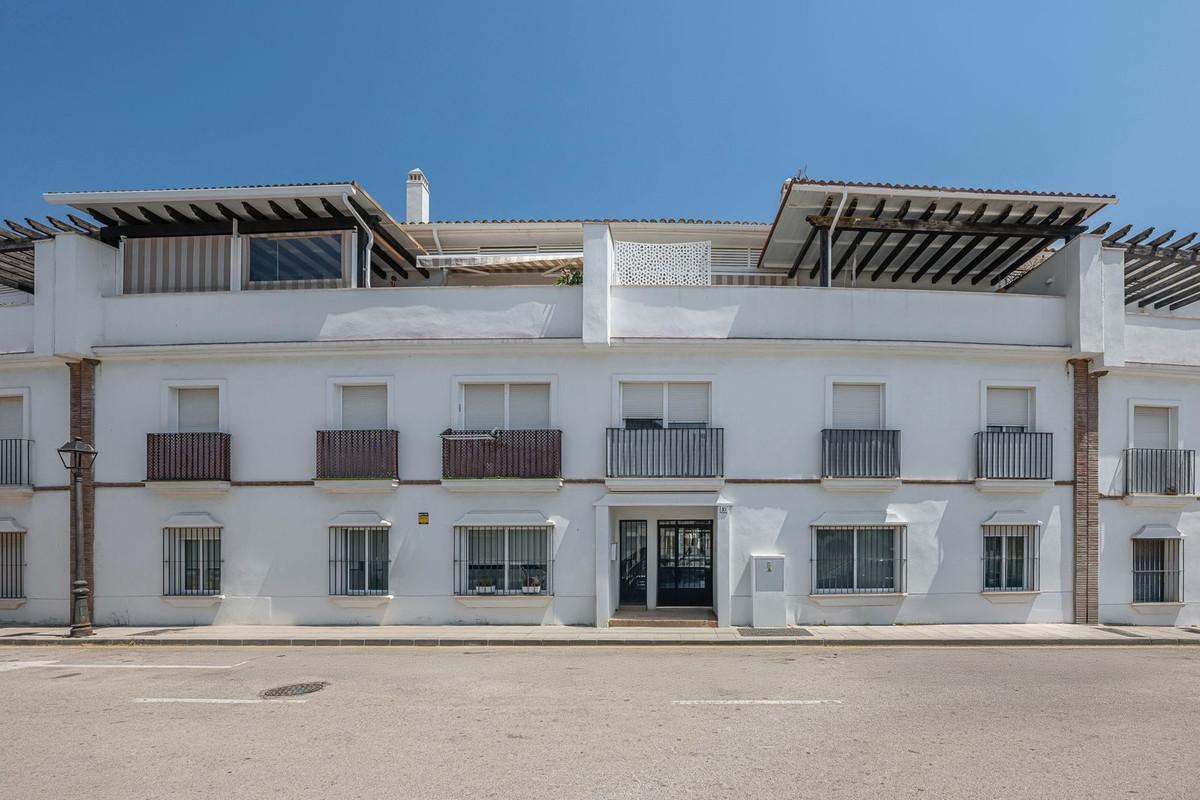 2 Bed Apartment for sale in Cancelada Costa Del Sol, Málaga, Spain