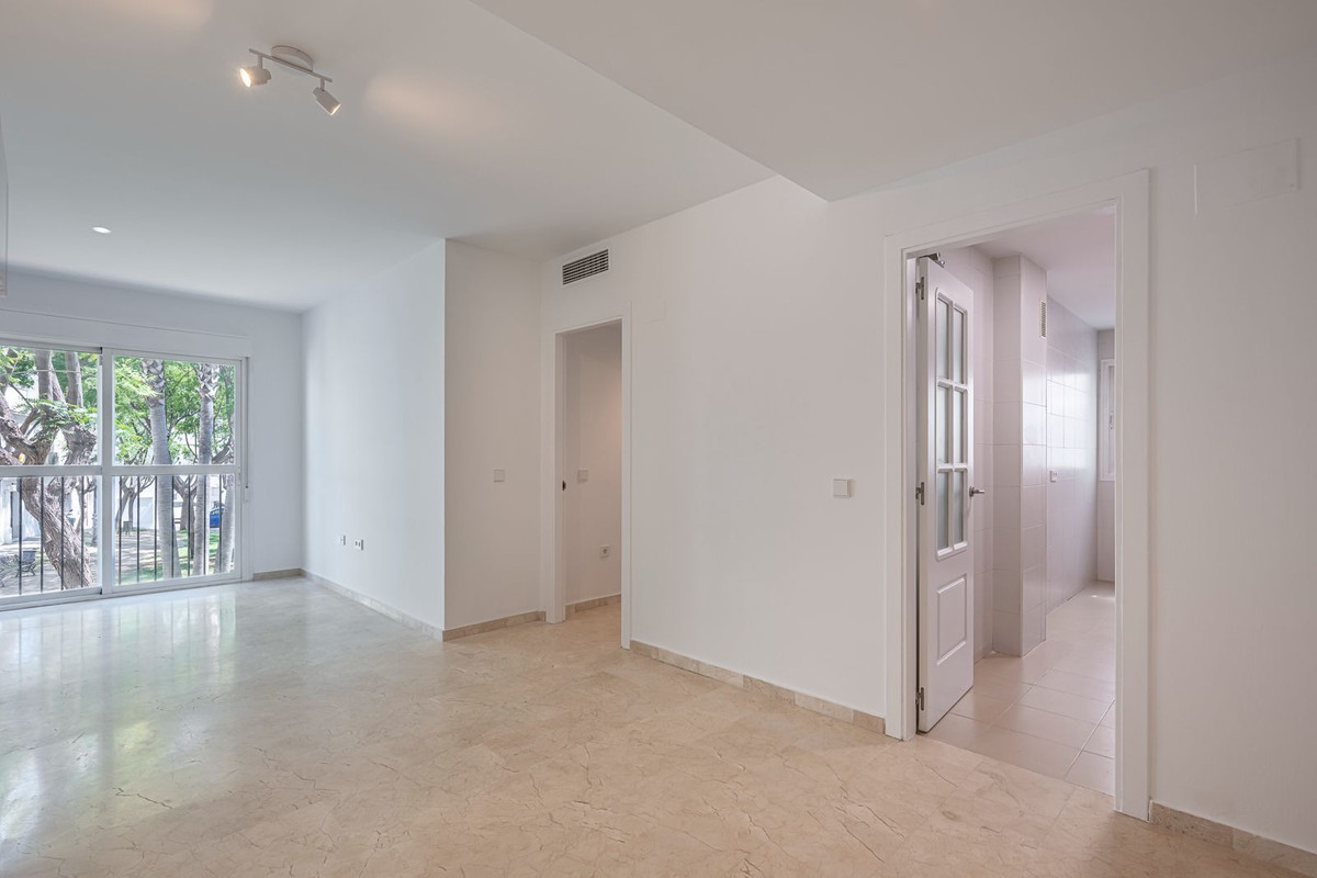 2 Bed Apartment for sale in Cancelada Costa Del Sol, Málaga, Spain