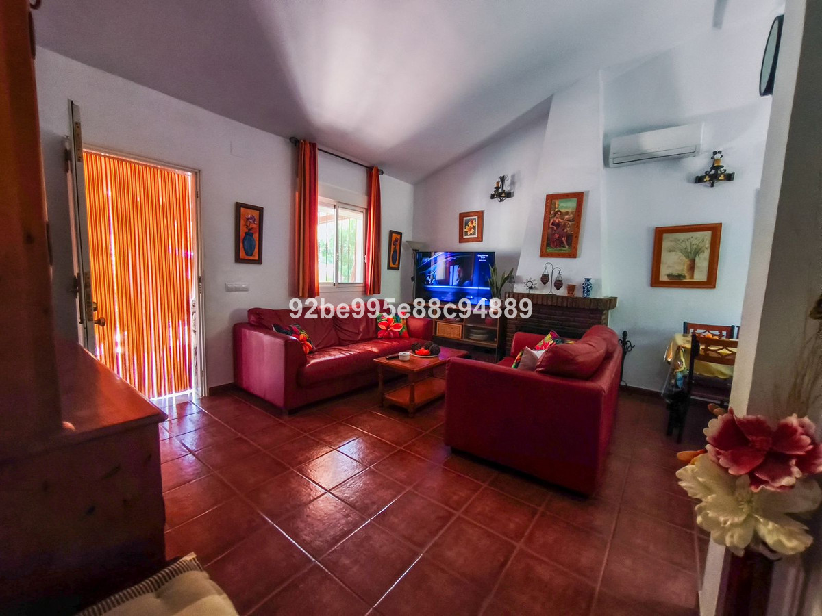 3 Bed Townhouse for sale in Coín Costa Del Sol, Málaga, Spain