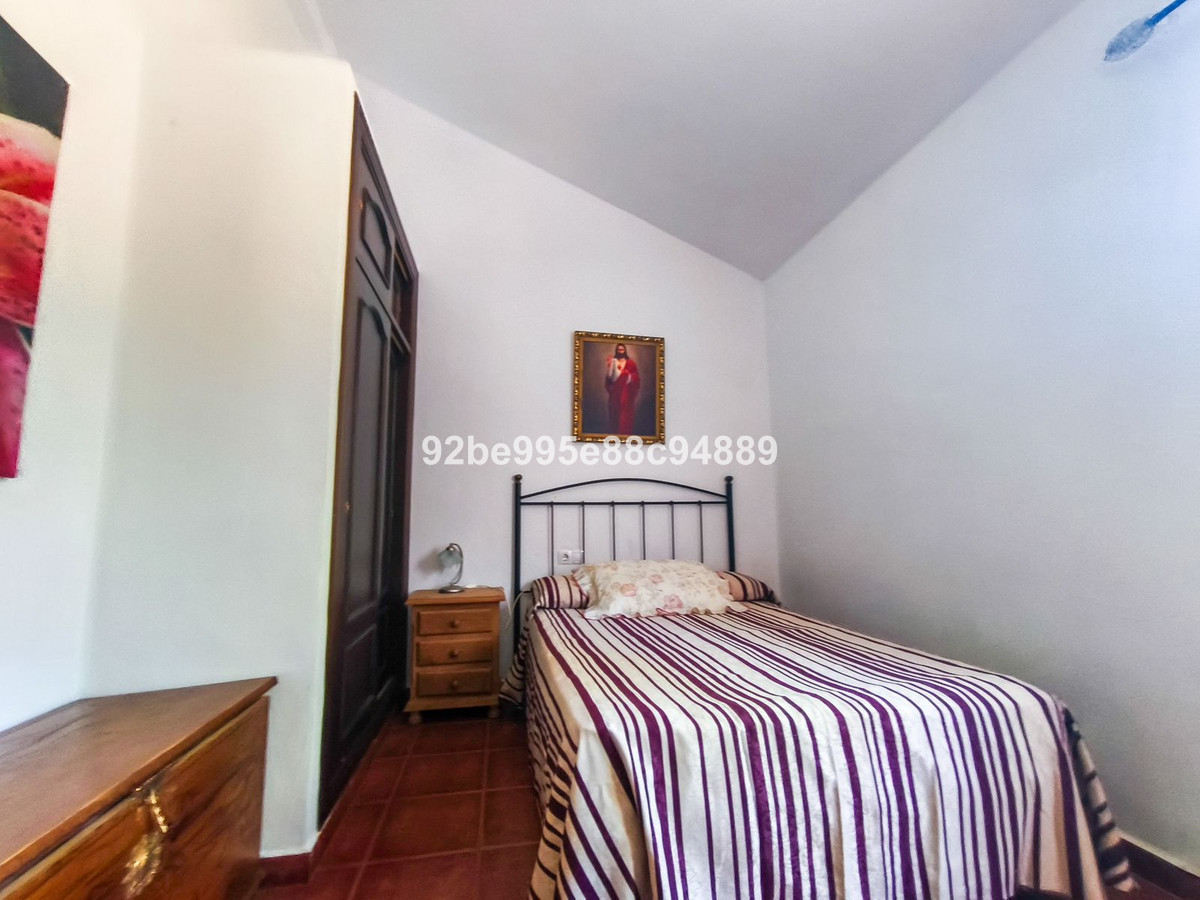 3 Bed Townhouse for sale in Coín Costa Del Sol, Málaga, Spain