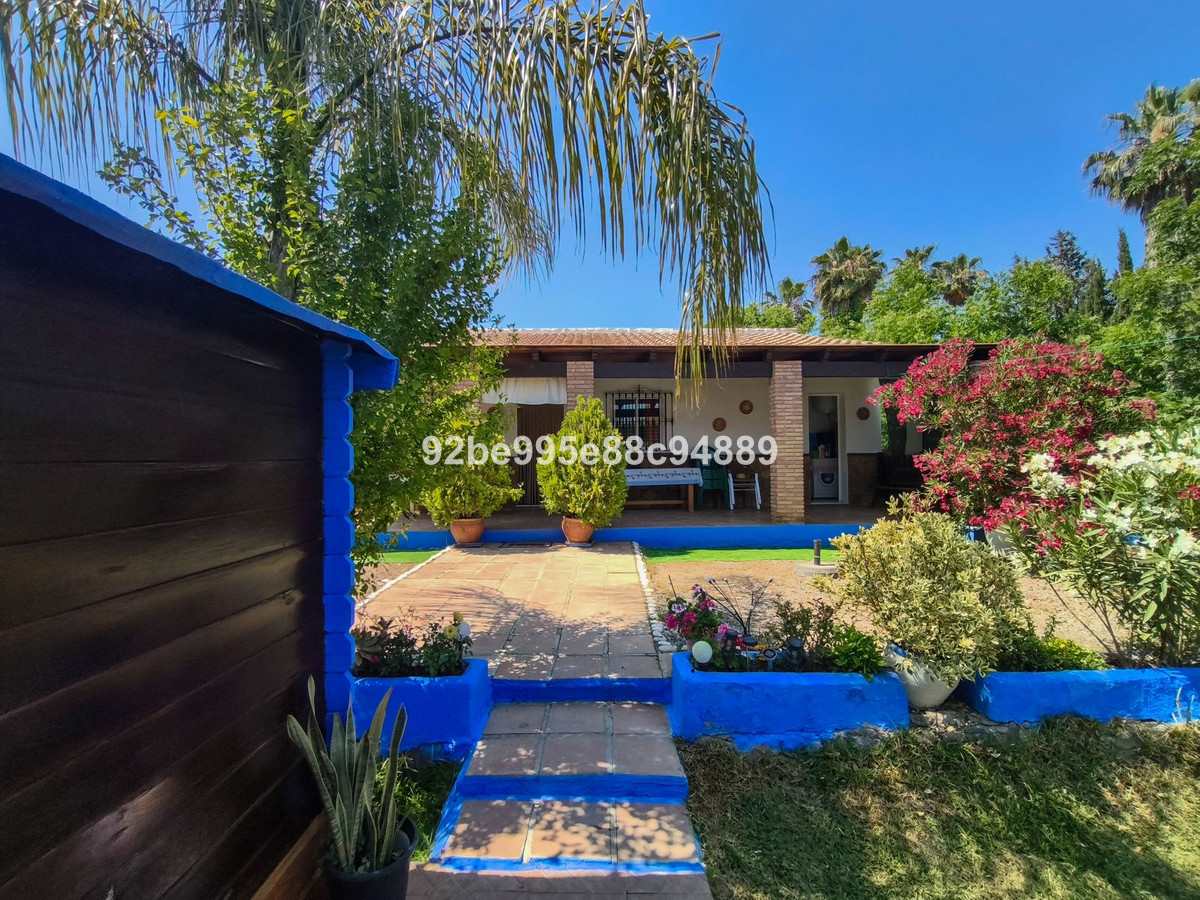 3 Bed Townhouse for sale in Coín Costa Del Sol, Málaga, Spain
