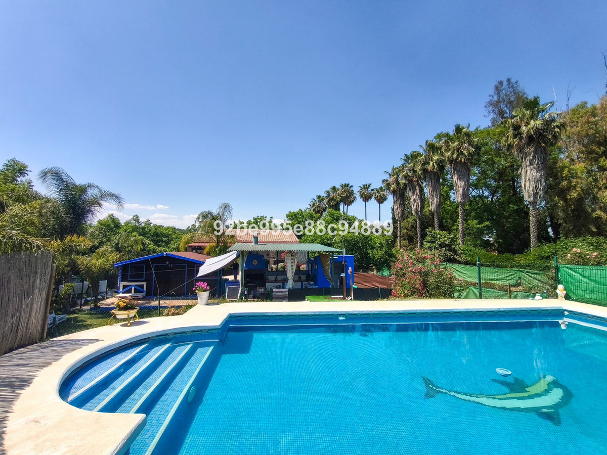 3 Bed Townhouse for sale in Coín Costa Del Sol, Málaga, Spain