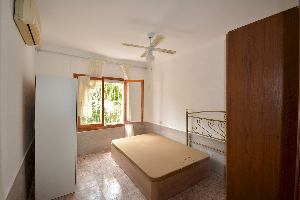 4 Bed Townhouse for sale in Torrevieja Costa Blanca, Alicante, Spain
