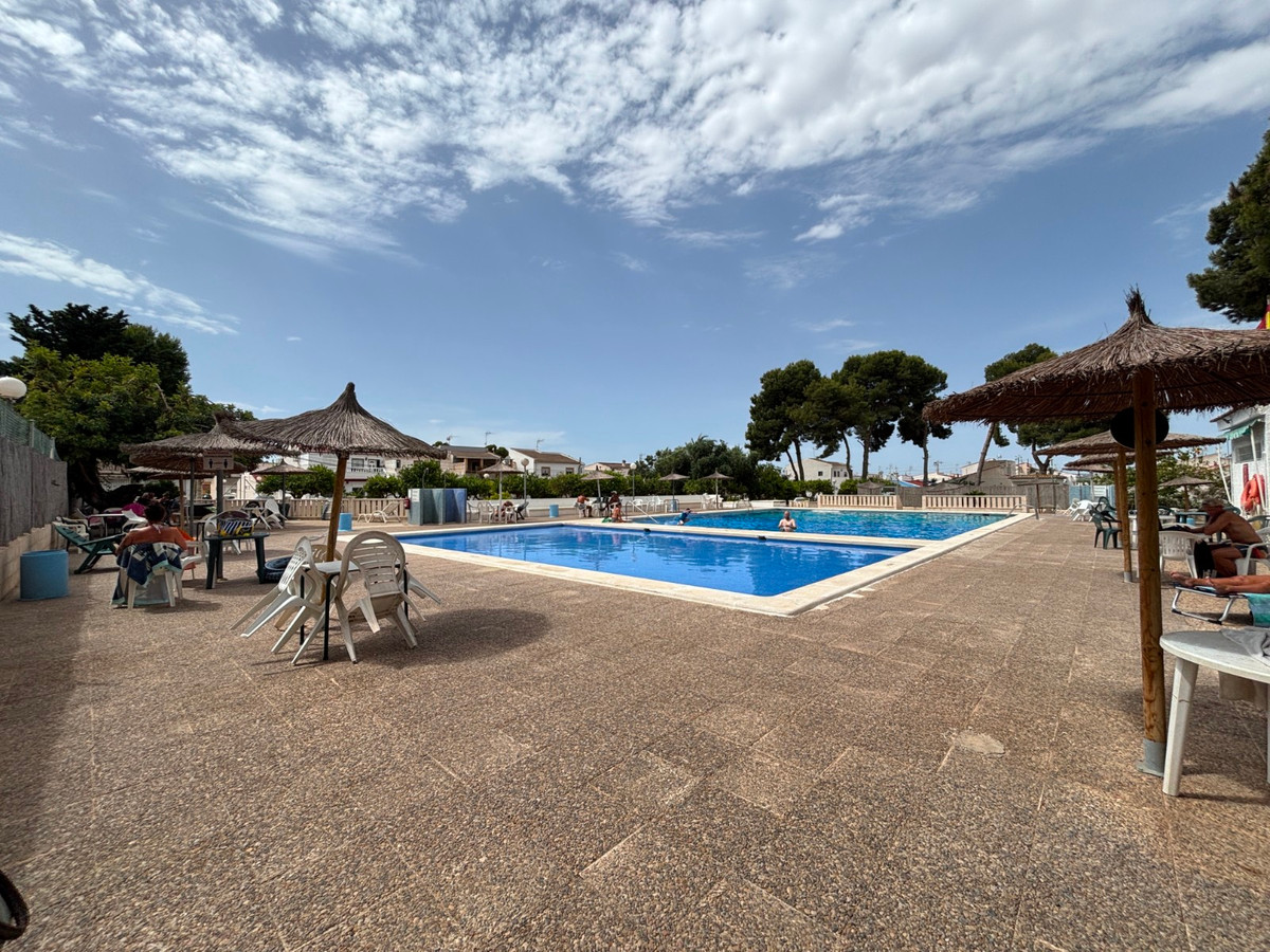 4 Bed Townhouse for sale in Torrevieja Costa Blanca, Alicante, Spain