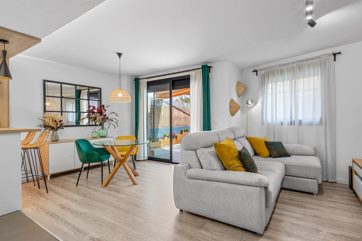 2 Bed Apartment for sale in El Campello Costa Blanca, Alicante, Spain